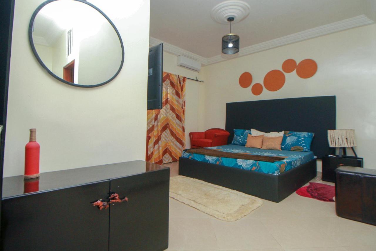 Le "Grand Bleu", Un Bel Appartement Paisible, Sur Et Spatieux Au Coeur De La Station Balneaire De سالي بوخْتيودال المظهر الخارجي الصورة